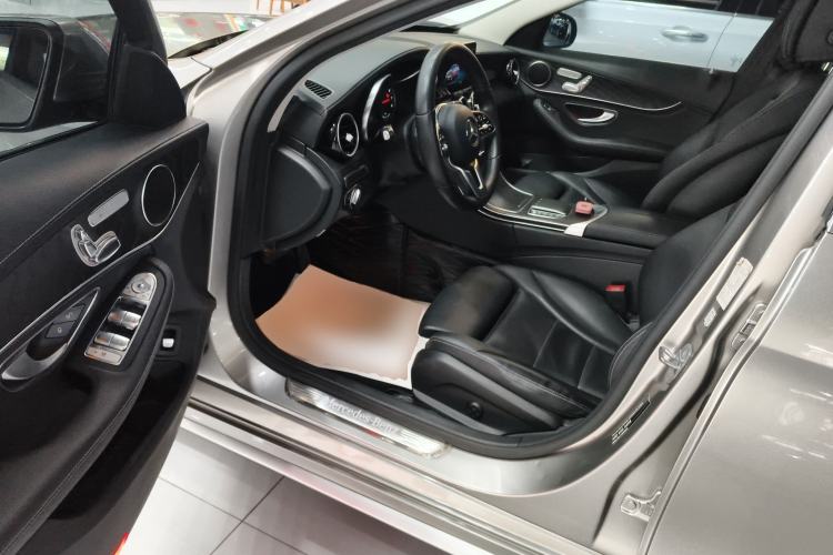 Used Mercedes-Benz C-Class 2019 C 260 L Sport Edition Driver Seat