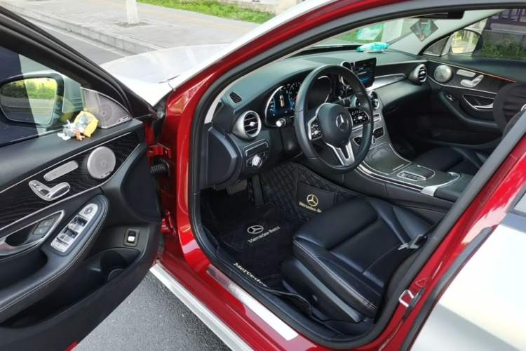 Used Mercedes-Benz C-Class 2019 C 260 Estate Driver Seat