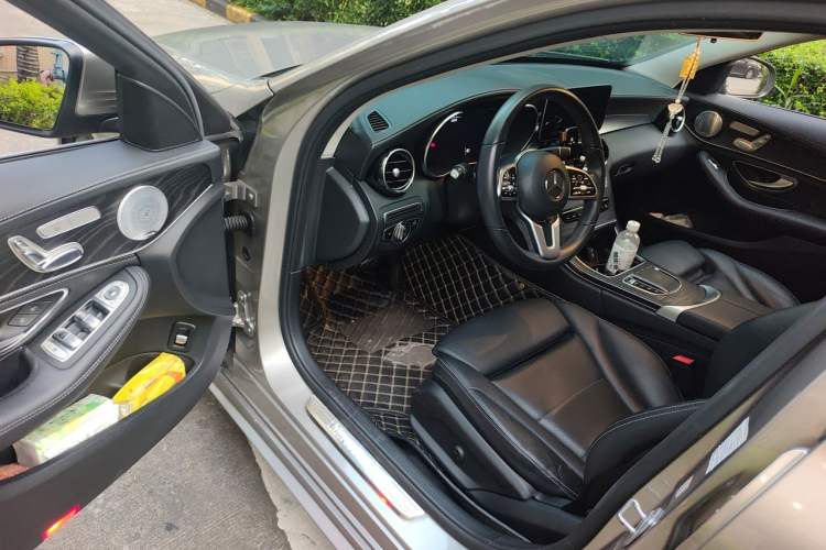 Used Mercedes-Benz C-Class 2019 C 260 L Sport Edition Driver Seat