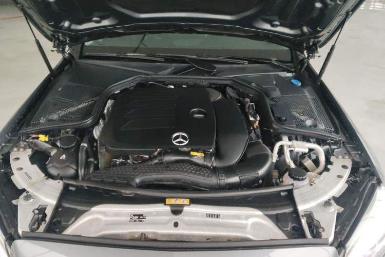 Used Mercedes-Benz C-Class 2019 C 260 L Sport Edition Engine Bay