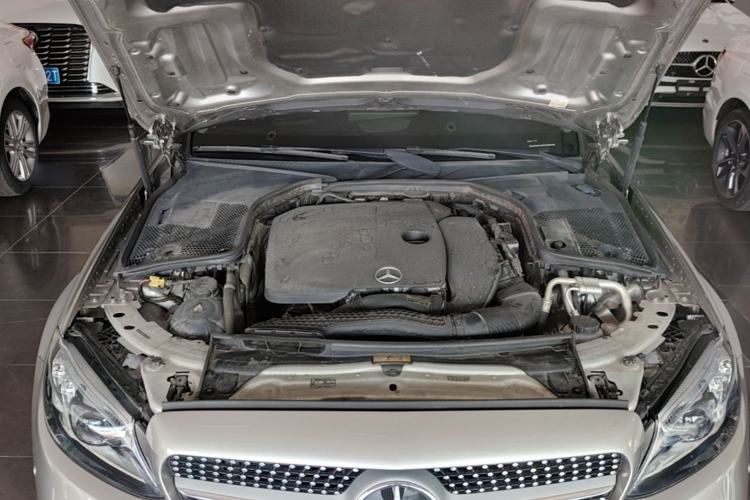 Used Mercedes-Benz C-Class 2019 C 260 L Sport Edition Engine Bay
