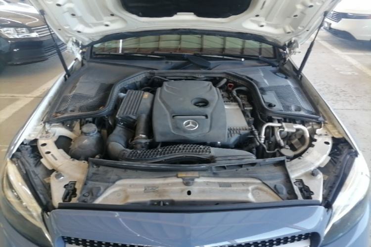 Used Mercedes-Benz C-Class 2019 C 180 L Fashion Edition Sport Version Engine Bay