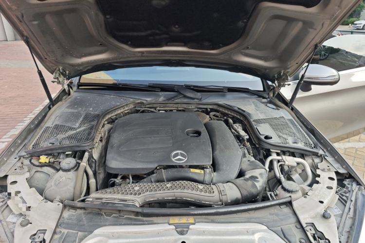 Used Mercedes-Benz C-Class 2019 C 260 Coupe Engine Bay