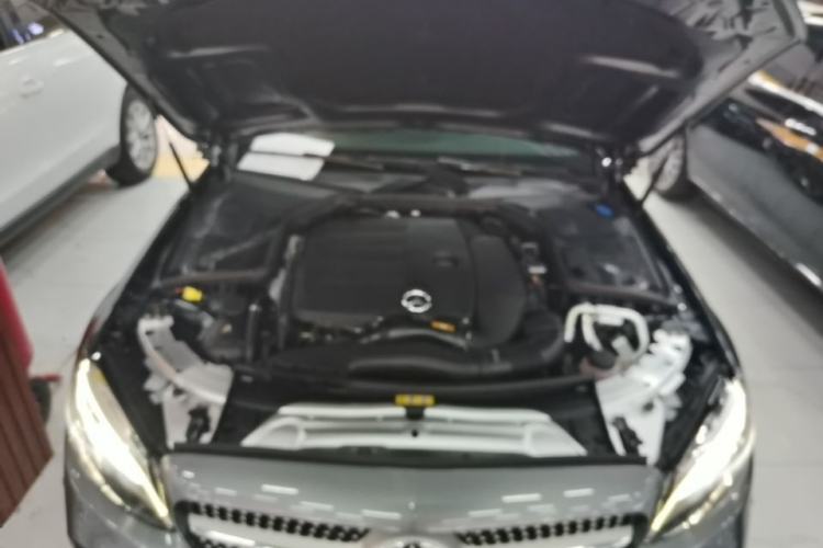 Used Mercedes-Benz C-Class 2019 C 260 Coupe Engine Bay