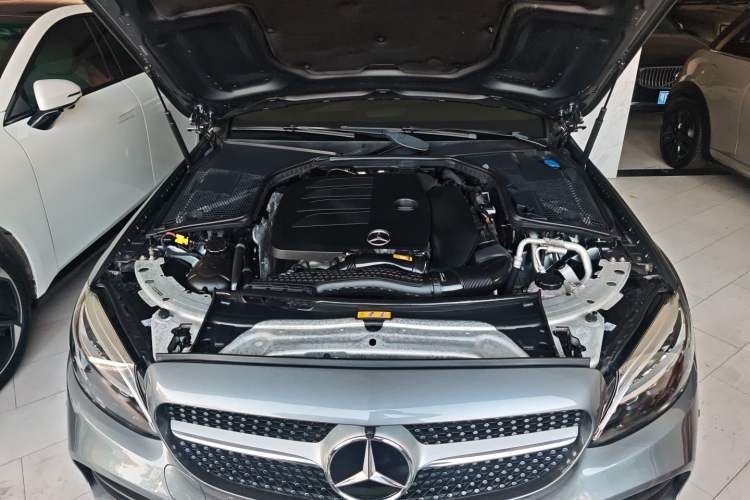 Used Mercedes-Benz C-Class 2019 C 260 Coupe Engine Bay