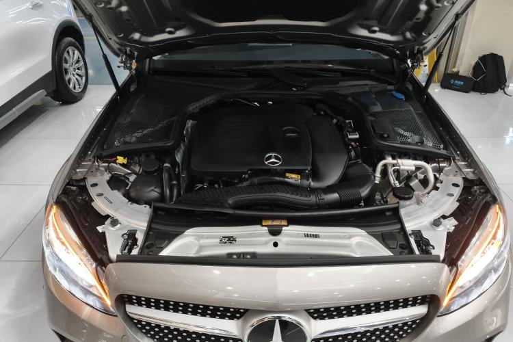 Used Mercedes-Benz C-Class 2019 C 260 L Sport Edition Engine Bay