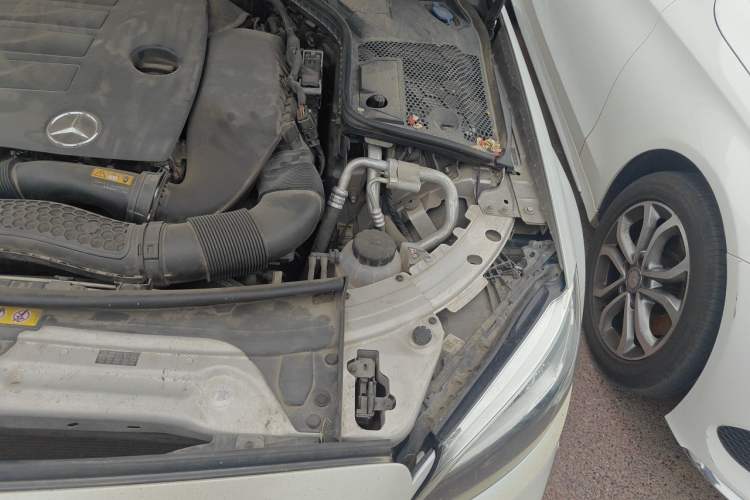 Used Mercedes-Benz C-Class 2019 Restyled C 260 L Sport Edition Engine Bay Left