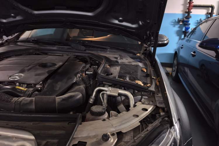 Used Mercedes-Benz C-Class 2019 Restyled C 260 L Sport Edition Engine Bay Left