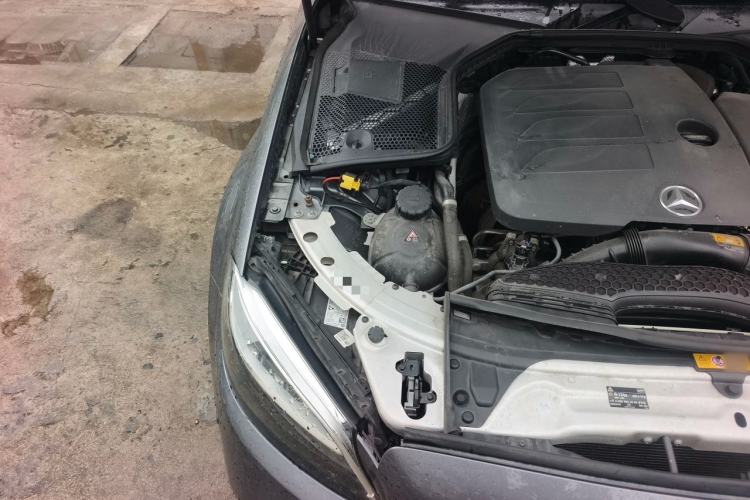 Used Mercedes-Benz C-Class 2019 Restyled C 260 L Sport Edition Engine Bay Right