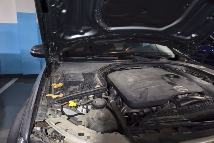 Used Mercedes-Benz C-Class 2019 Restyled C 260 L Sport Edition Engine Bay Right