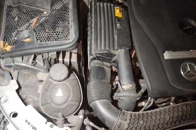 Used Mercedes-Benz C-Class 2019 C 180 L Fashion Edition Sport Version Engine Bay Right