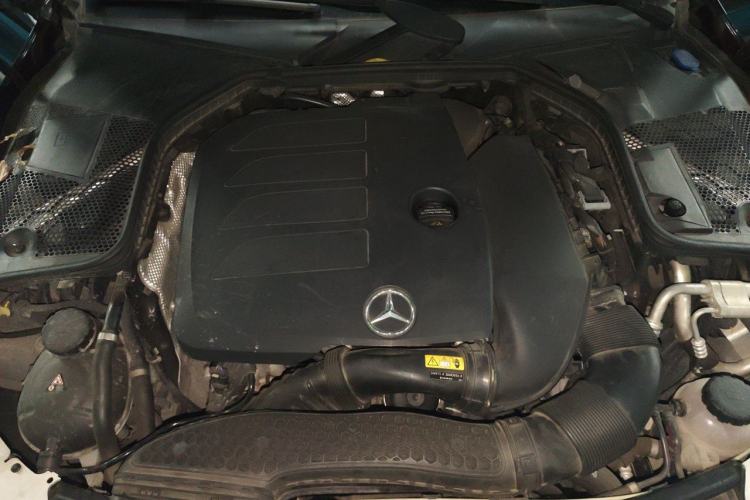 Used Mercedes-Benz C-Class 2019 C 260 Coupe Engine Bay