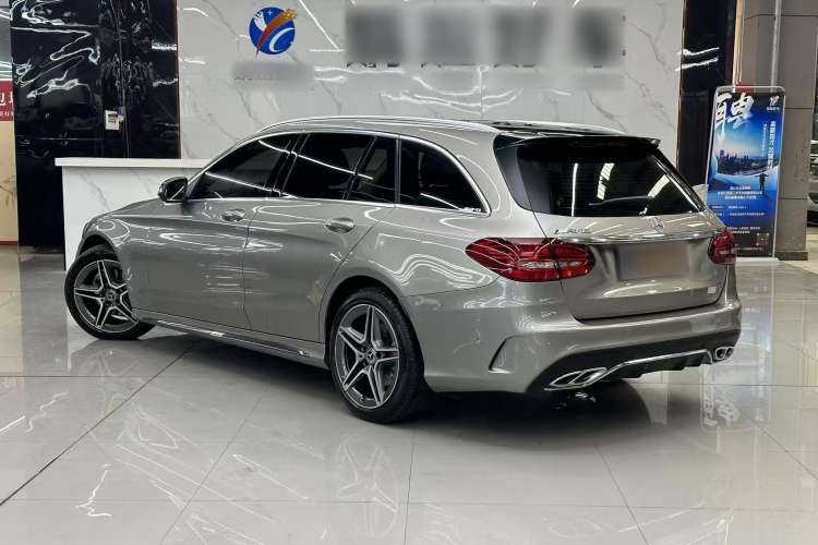 Used Mercedes-Benz C-Class 2019 C 260 Estate Exterior 3