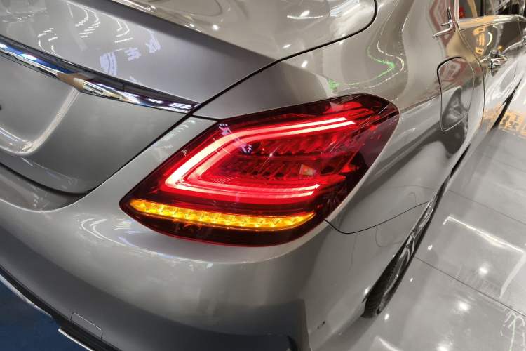 Used Mercedes-Benz C-Class 2019 C 260 L Sport Edition Exterior 3