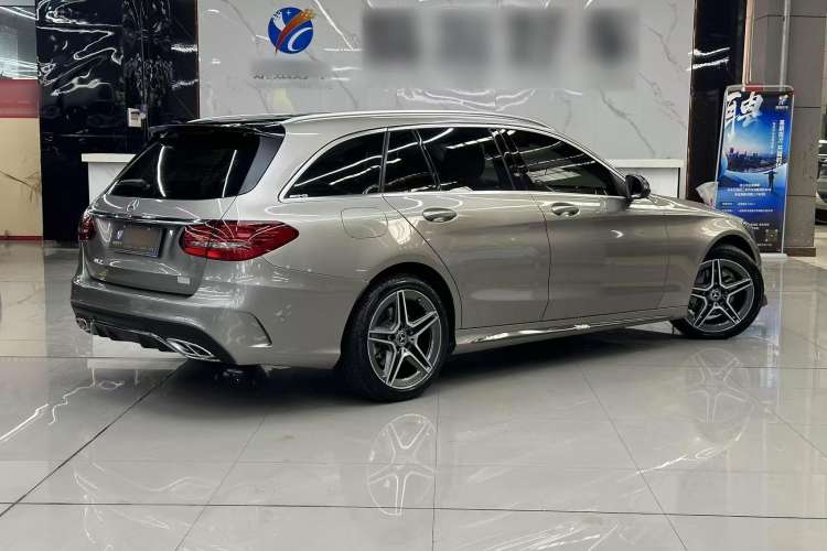 Used Mercedes-Benz C-Class 2019 C 260 Estate Exterior 5