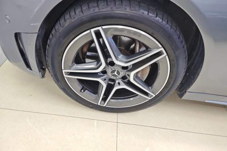 Used Mercedes-Benz C-Class 2019 C 260 Estate Exterior 7