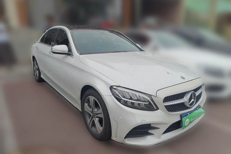Used Mercedes-Benz C-Class 2019 Restyled C 260 L Sport Edition Front Right 45 Deg