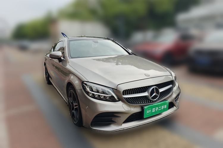 Used Mercedes-Benz C-Class 2019 C 260 Coupe Front Right 45 Deg