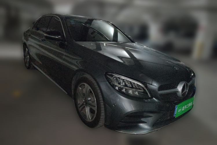 Used Mercedes-Benz C-Class 2019 Restyled C 260 L Sport Edition Front Right 45 Deg