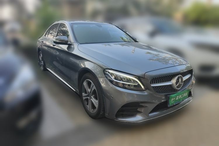 Used Mercedes-Benz C-Class 2019 Restyled C 260 L Sport Edition Front Right 45 Deg