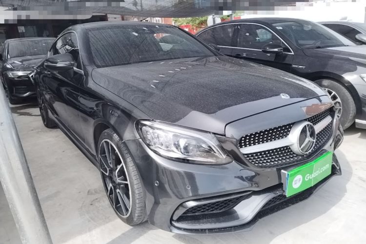 Used Mercedes-Benz C-Class 2019 C 260 4MATIC Coupe Front Right 45 Deg