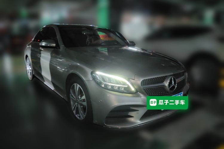 Used Mercedes-Benz C-Class 2019 C 180 L Fashion Edition Sport Version Front Right 45 Deg
