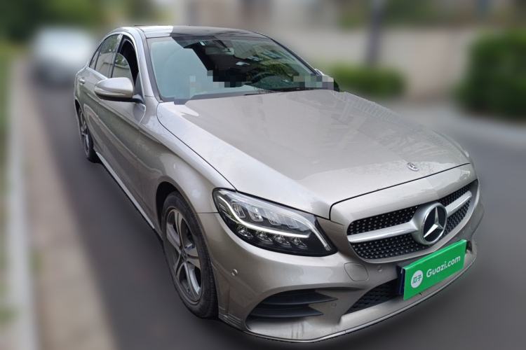 Used Mercedes-Benz C-Class 2019 Restyled C 260 L Sport Edition Front Right 45 Deg