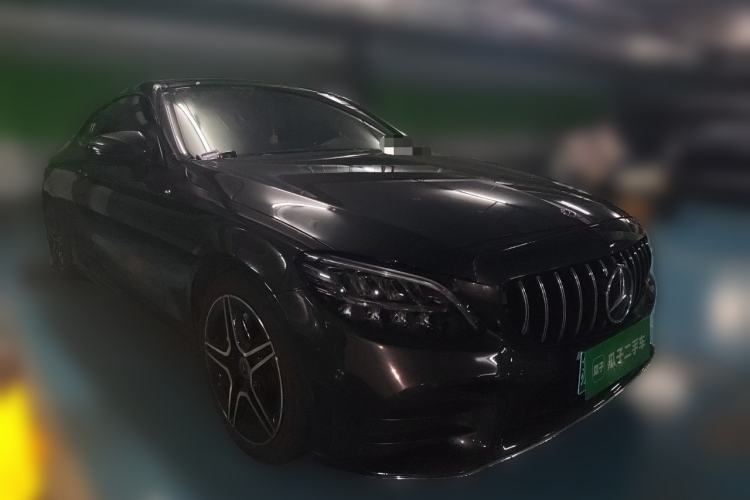 Used Mercedes-Benz C-Class 2019 C 260 Coupe Front Right 45 Deg