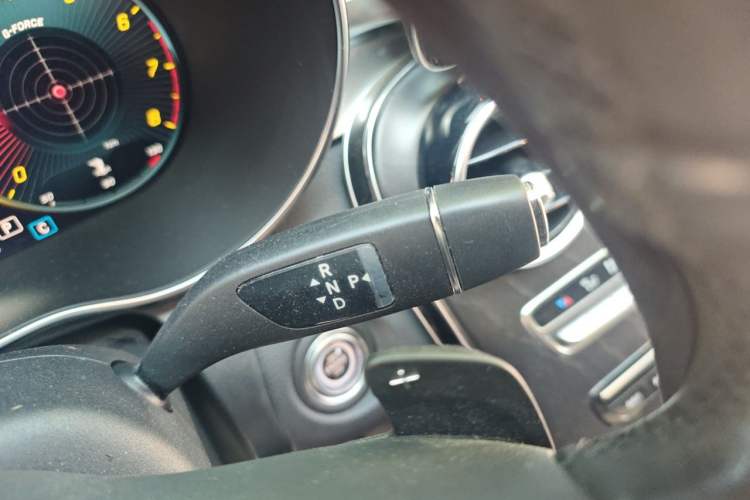 Used Mercedes-Benz C-Class 2019 Restyled C 260 L Sport Edition Gear Lever