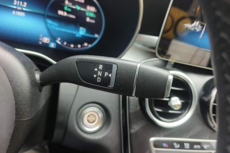 Used Mercedes-Benz C-Class 2019 Restyled C 260 L Sport Edition Gear Lever