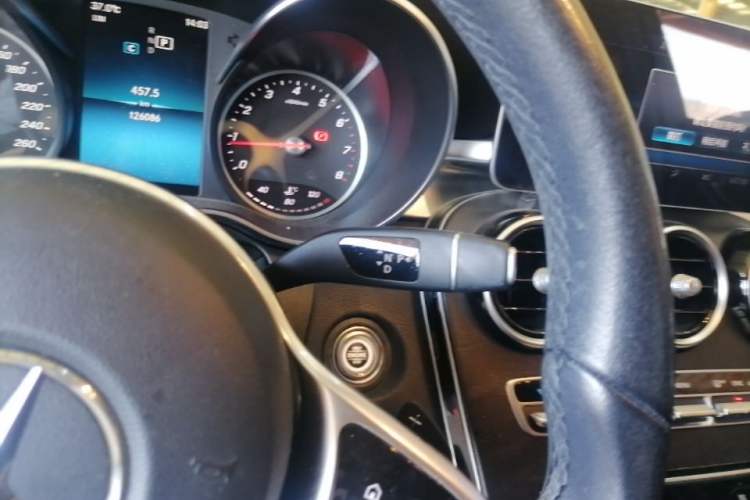 Used Mercedes-Benz C-Class 2019 C 180 L Fashion Edition Sport Version Gear Lever
