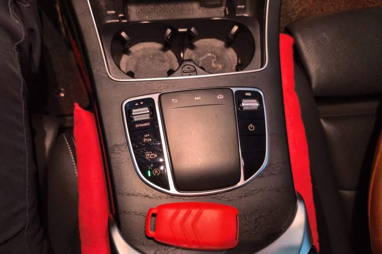 Used Mercedes-Benz C-Class 2019 Restyled C 260 L Sport Edition Gear Lever