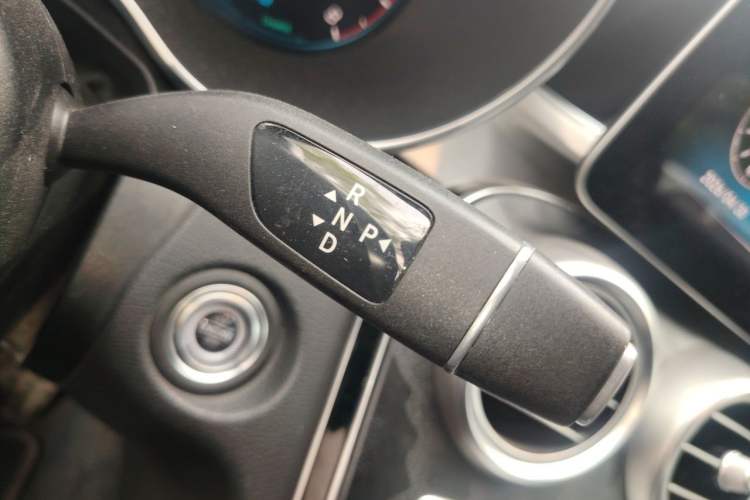 Used Mercedes-Benz C-Class 2019 C 260 Coupe Gear Lever