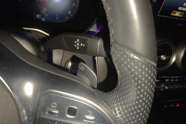 Used Mercedes-Benz C-Class 2019 C 260 Coupe Gear Lever