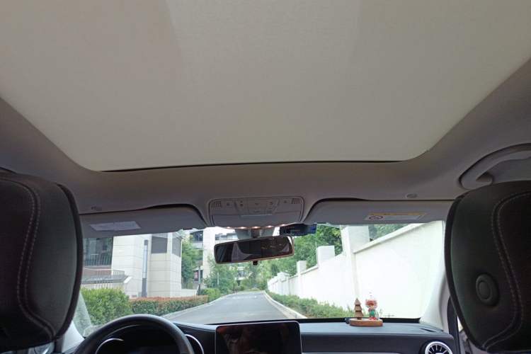 Used Mercedes-Benz C-Class 2019 Restyled C 260 L Sport Edition Headliner