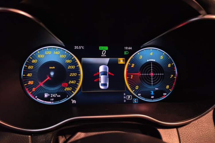 Used Mercedes-Benz C-Class 2019 Restyled C 260 L Sport Edition Instrument Cluster