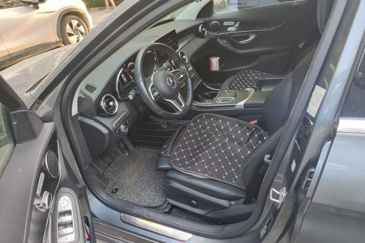 Used Mercedes-Benz C-Class 2019 Restyled C 260 L Sport Edition Left Front Seat