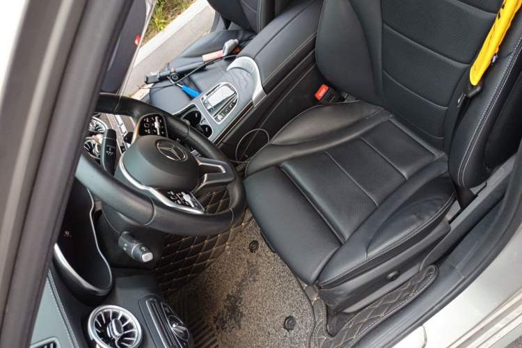 Used Mercedes-Benz C-Class 2019 Restyled C 260 L Sport Edition Left Front Seat