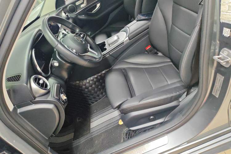 Used Mercedes-Benz C-Class 2019 C 260 Estate Left Front Seat