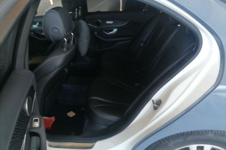 Used Mercedes-Benz C-Class 2019 C 180 L Fashion Edition Sport Version Left Rear Seat