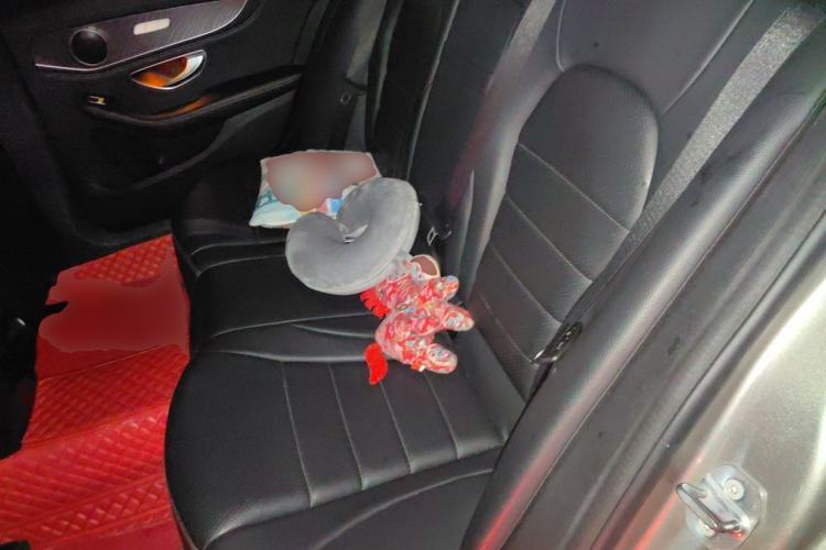 Used Mercedes-Benz C-Class 2019 C 180 L Fashion Edition Sport Version Left Rear Seat