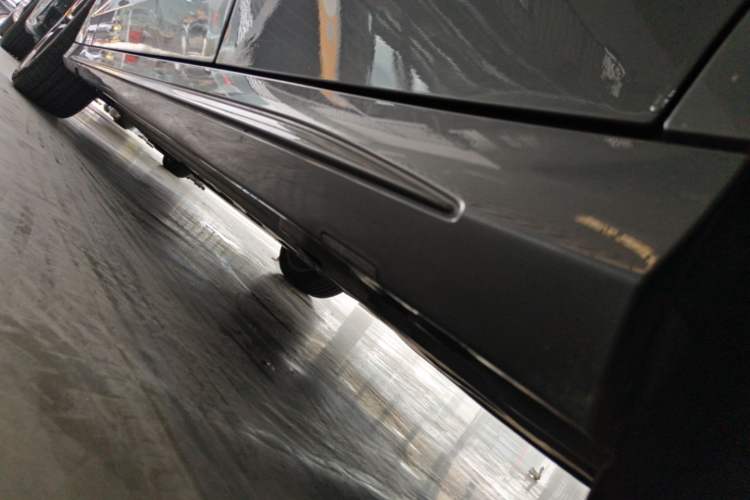 Used Mercedes-Benz C-Class 2019 C 260 Estate Left Side Sill