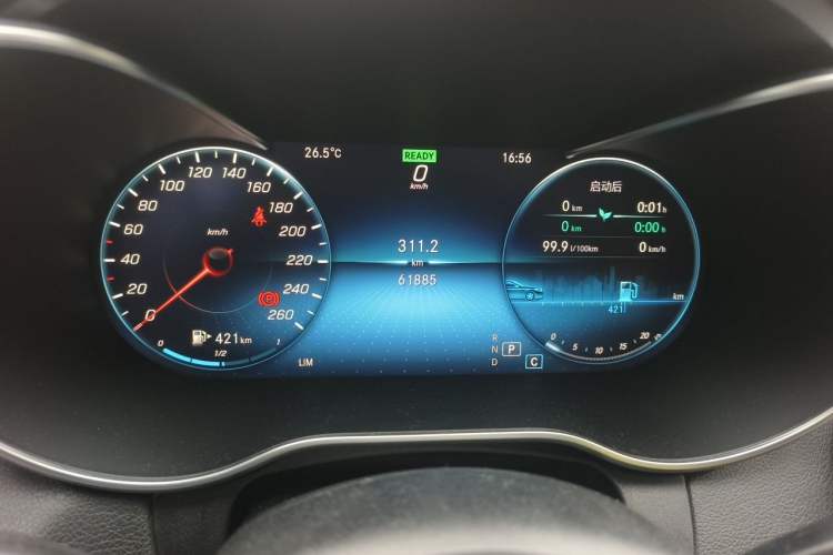 Used Mercedes-Benz C-Class 2019 Restyled C 260 L Sport Edition Odometer Close Up