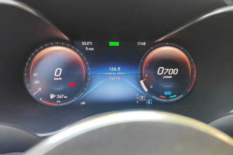 Used Mercedes-Benz C-Class 2019 Restyled C 260 L Sport Edition Odometer Close Up