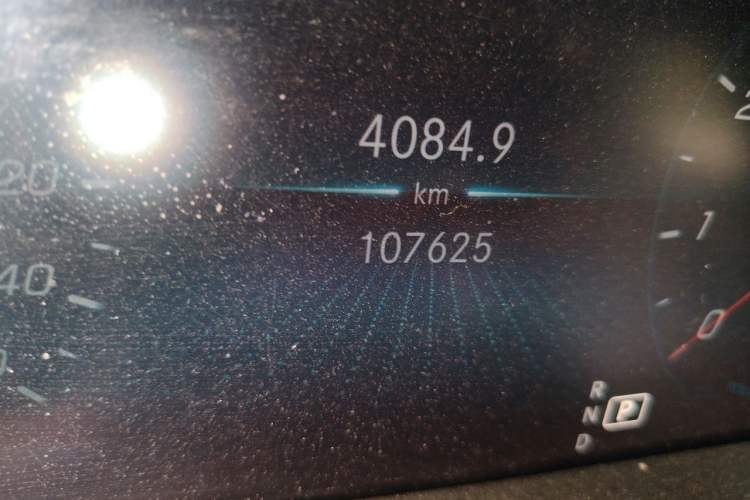 Used Mercedes-Benz C-Class 2019 C 260 Coupe Odometer Close Up