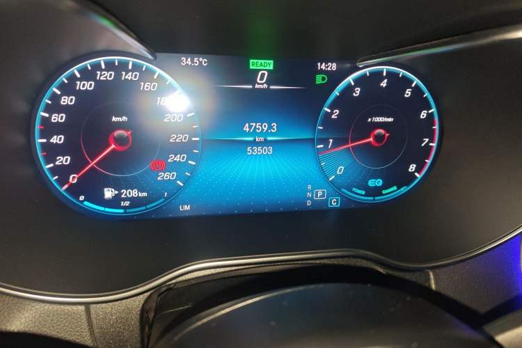 Used Mercedes-Benz C-Class 2019 C 260 Coupe Odometer Close Up