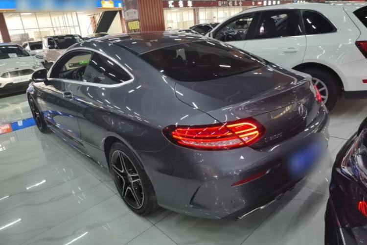 Used Mercedes-Benz C-Class 2019 C 260 Coupe Rear Left 45 Deg