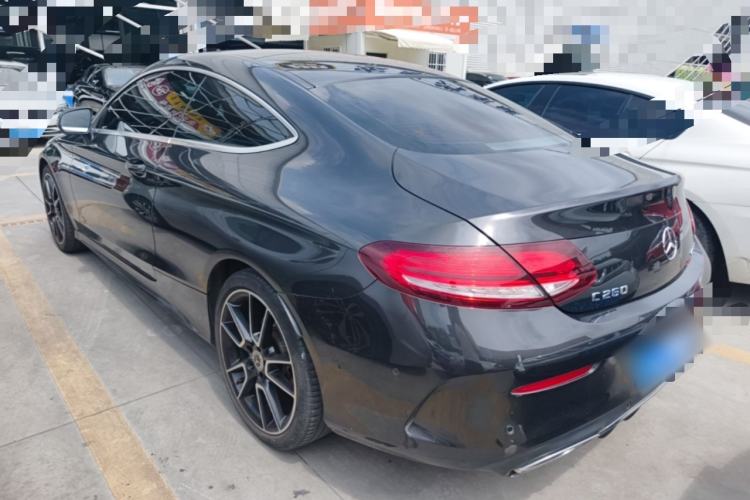 Used Mercedes-Benz C-Class 2019 C 260 4MATIC Coupe Rear Left 45 Deg