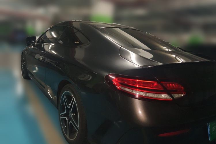 Used Mercedes-Benz C-Class 2019 C 260 Coupe Rear Left 45 Deg