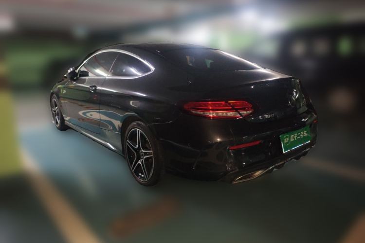 Used Mercedes-Benz C-Class 2019 C 260 Coupe Rear Left 45 Deg
